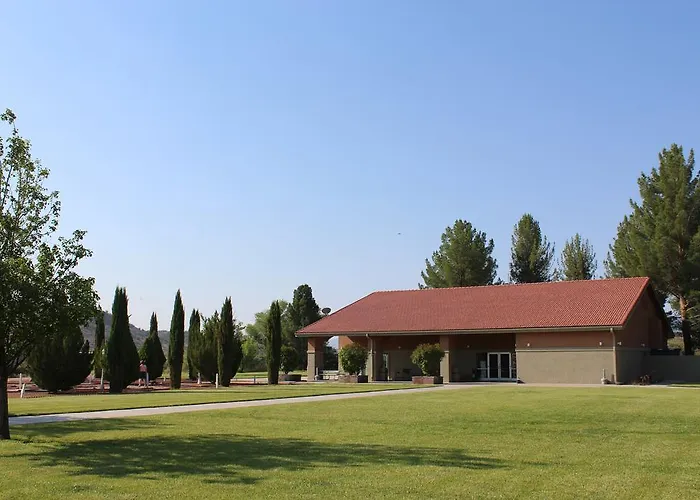 Valley One-bedroom Park Model 13